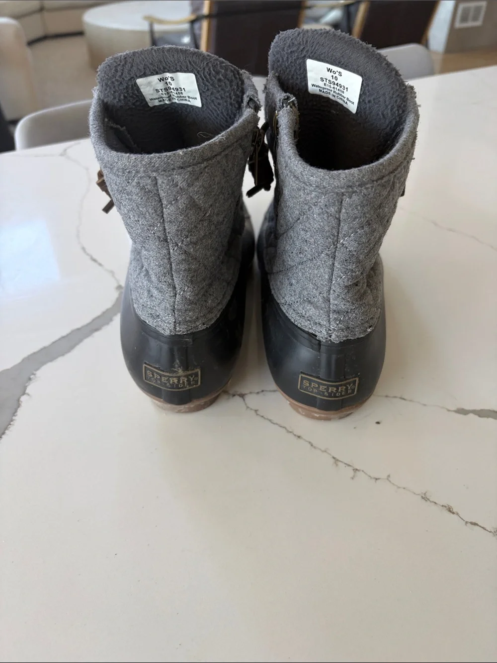 Sperry Gray Felt Collar and Black Waterproof Duck Boots size 10 women